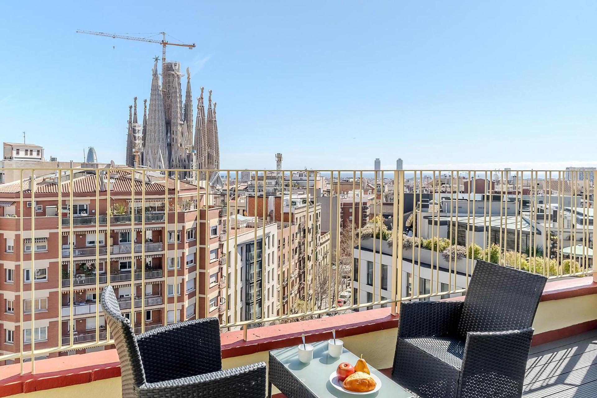 Ab Sagrada Familia Comfort Barcelona Exterior foto